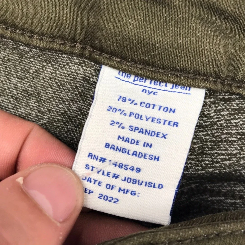 The Perfect Jean NYC Denkahki Mens 29 (30x29) Green Slim Fit Stretch Chino Pants